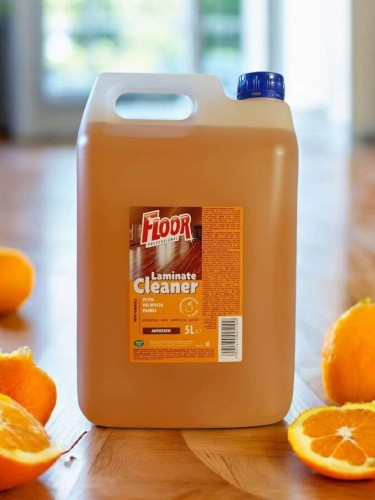 floor-z-olejkiem-pomaranczowym-5-l.jpg
