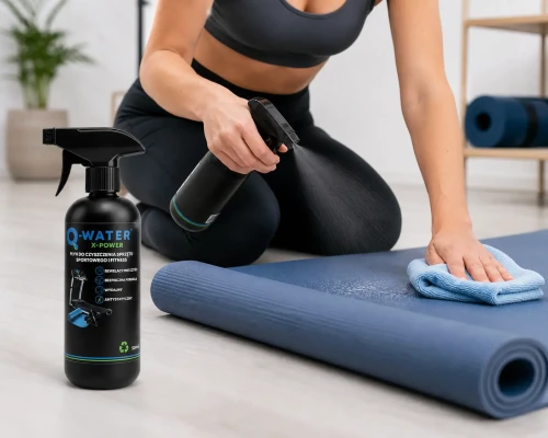 q-water-fitness-plyn-domycia-mat-do-jogi.webp